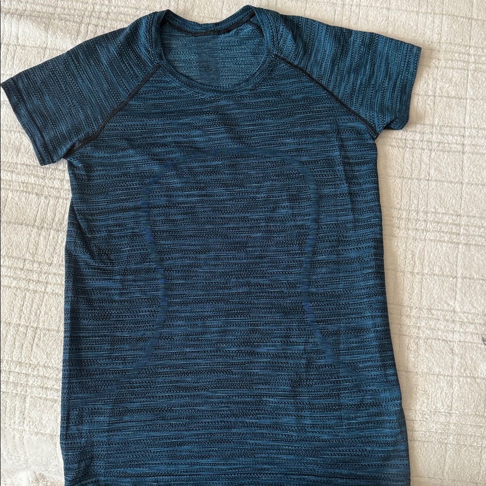 Lululemon Swiftly Tech Short Sleeve 2.0 Prism Stripe Turquoise Tide Multi Size 8
